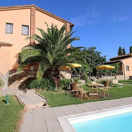 Апартаменты Sleeps 6 Pool Wifi